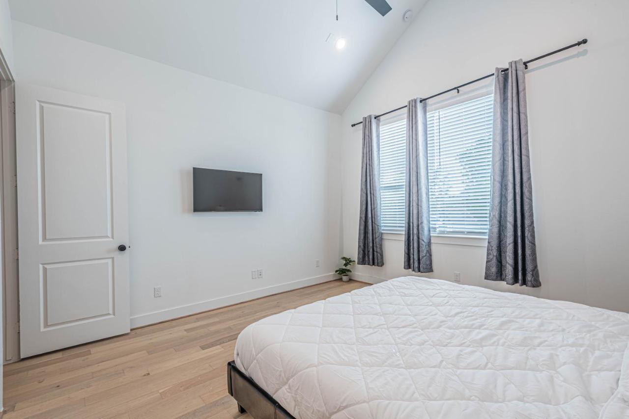 Luxury 3Br, Ks Bed Mins Away 4Rm Dtown, Med Ctr Villa Houston Kültér fotó